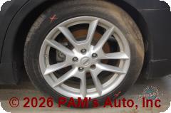 Vehicle photo 7
