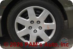 Vehicle photo 7