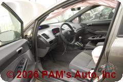 Vehicle photo 8
