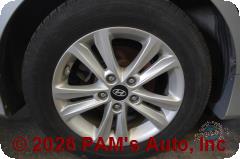 Vehicle photo 7