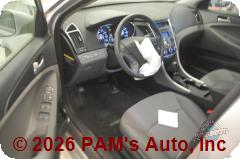 Vehicle photo 8