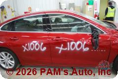 Vehicle photo 3