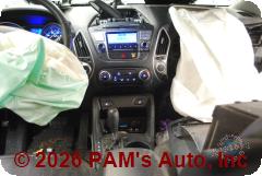Vehicle photo 12