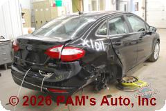 Vehicle photo 4