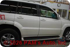 Vehicle photo 3