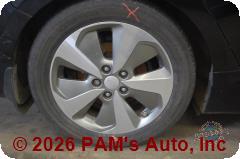 Vehicle photo 7