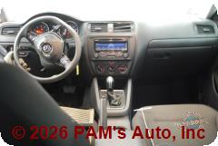 Vehicle photo 12