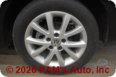 Vehicle photo 7
