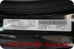 Vehicle photo 14