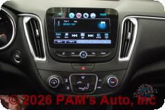 Vehicle photo 11