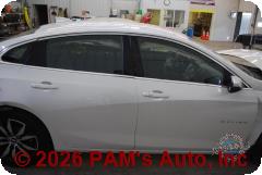 Vehicle photo 3