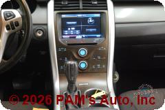 Vehicle photo 12