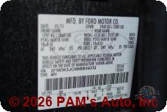 Vehicle photo 14