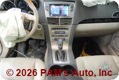 Vehicle photo 12