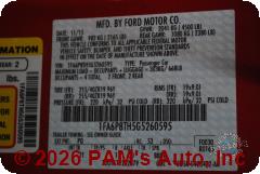 Vehicle photo 14