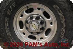 Vehicle photo 7