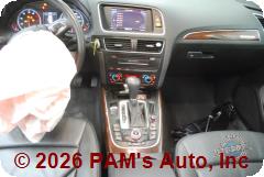 Vehicle photo 12
