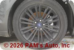 Vehicle photo 7