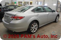 Vehicle photo 4