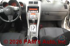 Vehicle photo 12