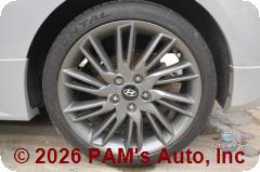 Vehicle photo 7