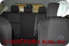 Vehicle photo 9