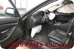 Vehicle photo 8