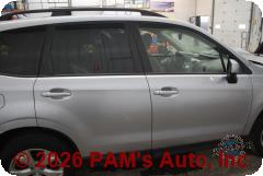 Vehicle photo 3