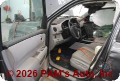 Vehicle photo 8