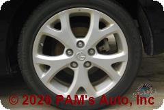 Vehicle photo 7