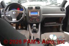 Vehicle photo 12