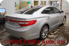 Vehicle photo 4