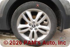 Vehicle photo 7