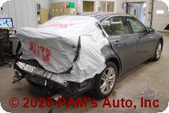 Vehicle photo 4