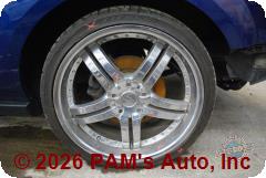 Vehicle photo 7