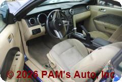 Vehicle photo 8