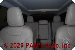 Vehicle photo 9
