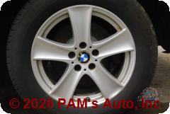 Vehicle photo 7