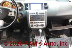 Vehicle photo 12