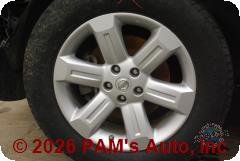 Vehicle photo 7