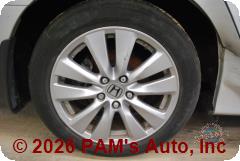 Vehicle photo 7