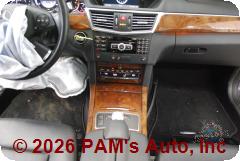 Vehicle photo 12
