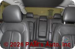 Vehicle photo 9
