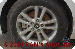 Vehicle photo 7