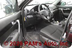 Vehicle photo 8