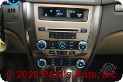 Vehicle photo 11