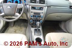 Vehicle photo 12
