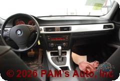 Vehicle photo 12