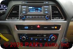 Vehicle photo 11