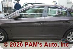 Vehicle photo 6